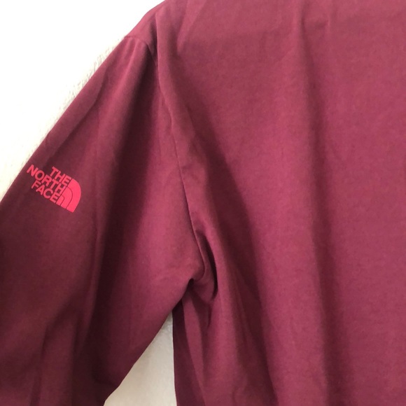 The North Face olympics medium long sleeve top - Picture 7 of 8
